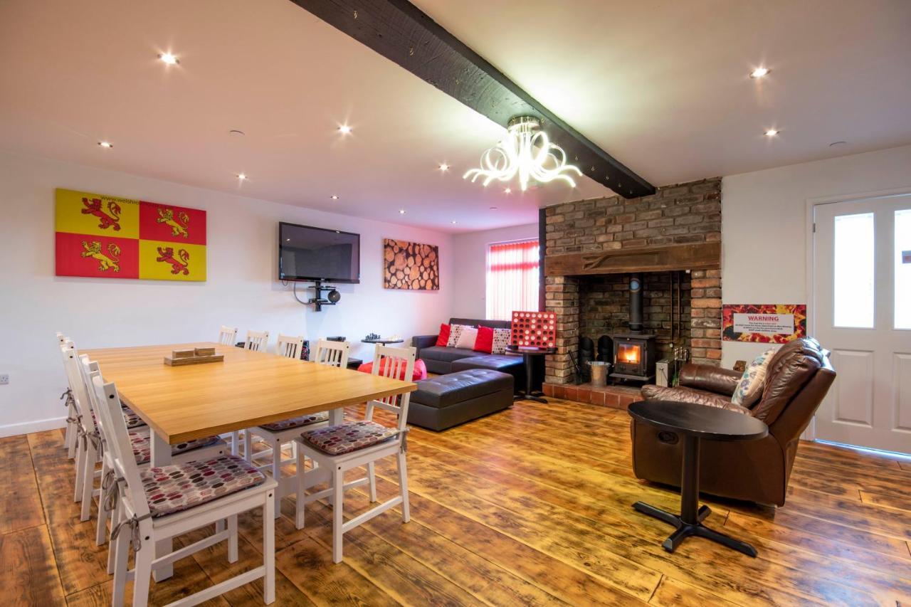 דירות Llandegla Welsh Row House מראה חיצוני תמונה