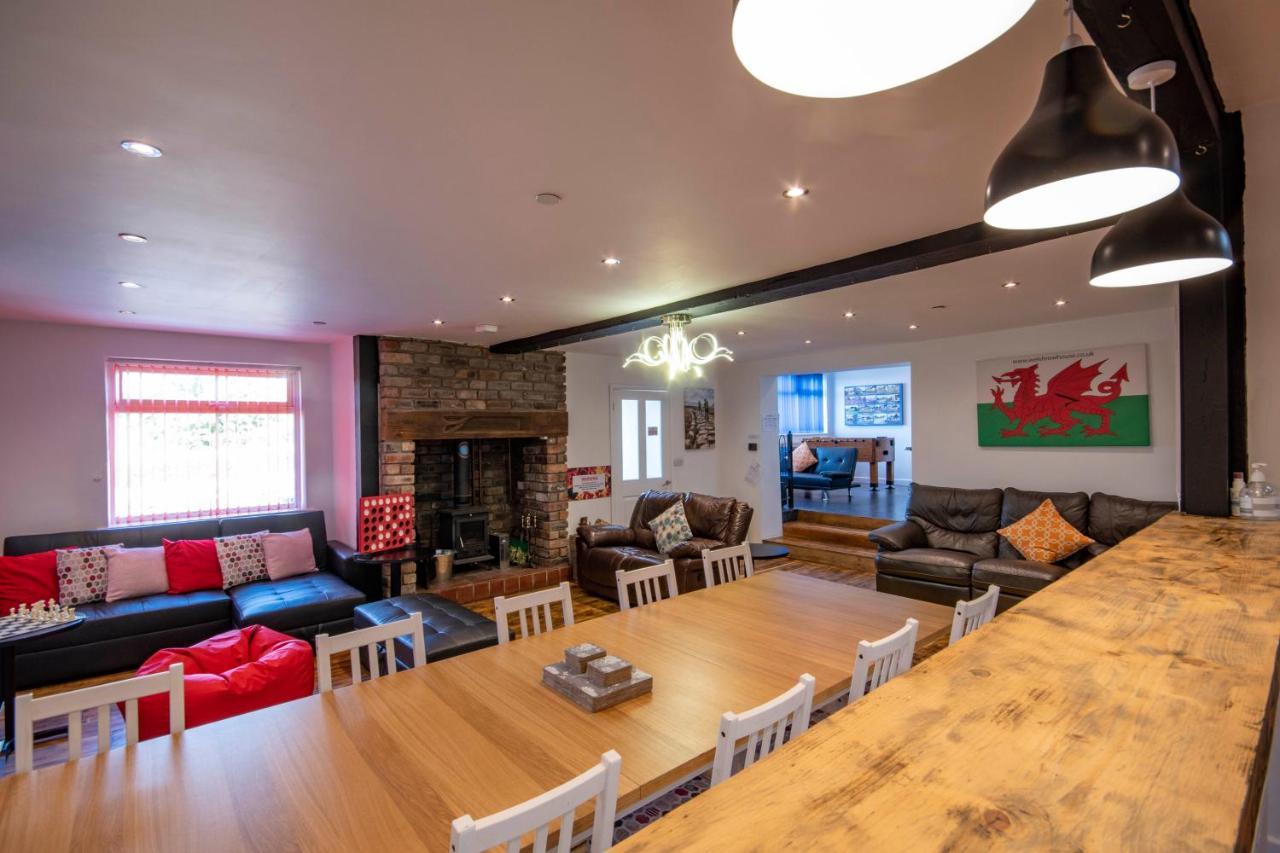 דירות Llandegla Welsh Row House מראה חיצוני תמונה